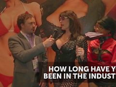 "Tüm Inside Porno" - Vegas 2016 AVN Expo'da Seksi ve komik porno yıldızları!