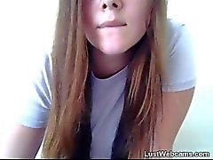 bambina Cicciotelle ottiene nudo e masturba in webcam