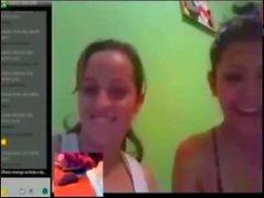 Amigas calientes viendo verga en ligne