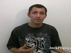 Jockphysisch - Raymond Carrillo