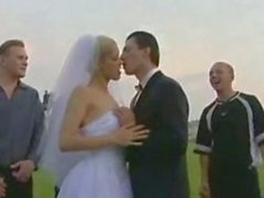 Русская свадьба , Bride трахается всех гостей мужчин