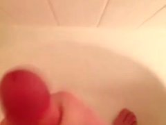 Geile Kerl in der Dusche masterbated