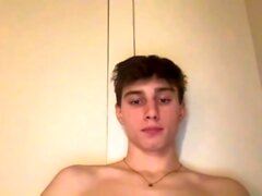 Hot Gay Boy Solo Jerking and Toying Show na frente da webcam