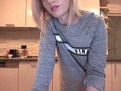 Nettes blondes teen solo