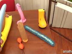 Сумасшедший для подростков с косичками Ass искалеченных Toy а Cock