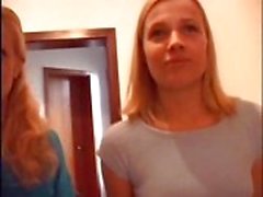 Stepmom y no se de su hija cogida - Juego de roles German