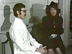 Жадный медсестры (1975)