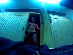 Str8 papá Risky Gimnasio Sauna Jerk Off & Cum