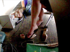 Asunnot Dangling Popping, Toe Curling, Office Shoeplay