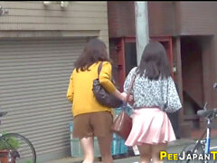 Japanilaiset koululaiset Uncensored Pissing, koulu