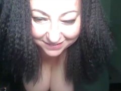 Big Boob Webcam MILF strisce e le dita