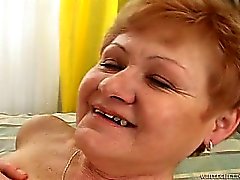 Abuela coño peludo