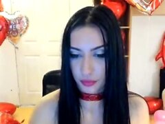 Brunette Solo Webcam Masturbation