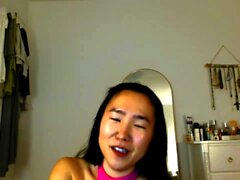 Webcam Masturbation Super Hot Asian Teen Show 9