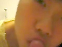 Adolescente chinês do POV Blowjob