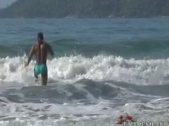 Сырье сексом на пляже