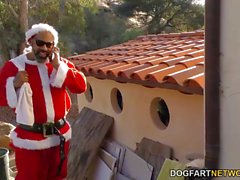 Bad Santa Шэйн Дизель трахает Таннер Мэйс