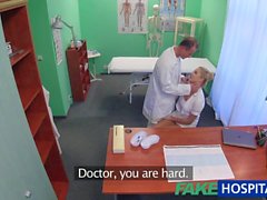 FakeHospital Seksi hastabakıcı doktor creampied olur