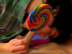 Lollipop Twinks Preston Andrews и Josh Bensan Anal Bed